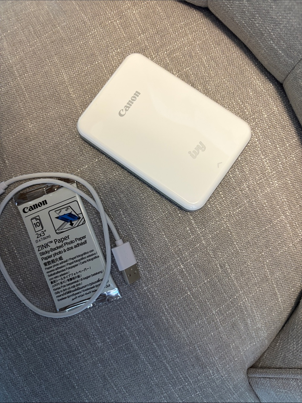 Canon ivy Mobile Portable Photo Printer with USB Cable